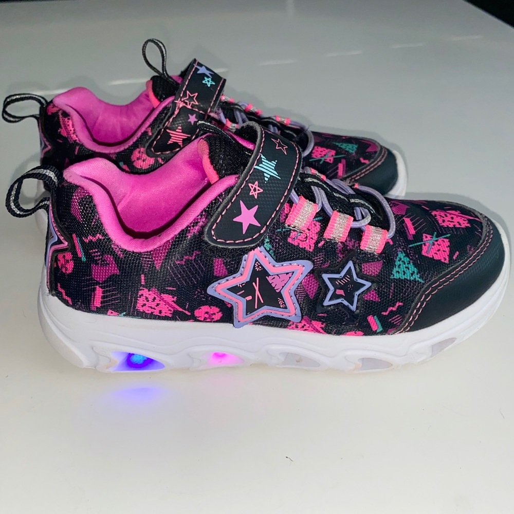 Kids light up shoes